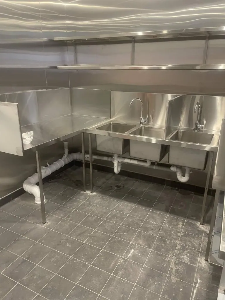 Commercial Kitchen Fit-Off